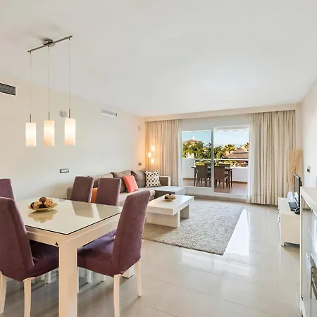 Apartamento In With Kitchen Estepona