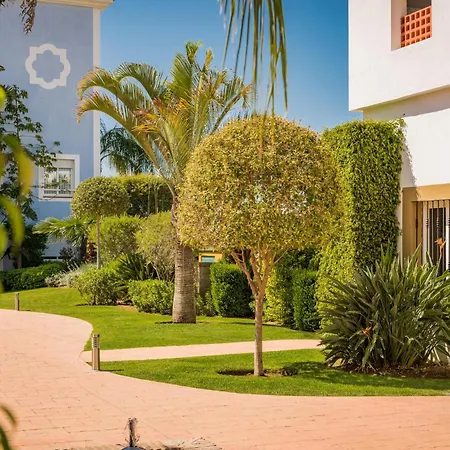 In With Kitchen Estepona